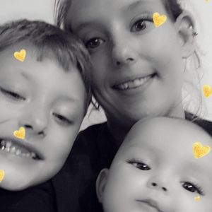 Meet your Posher, Felicia